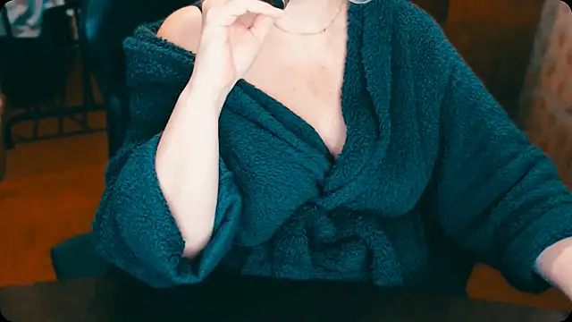 AlisaHot55 online show from February 25, 2025, 9:46 pm