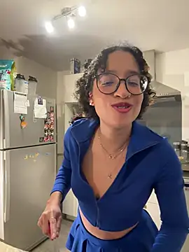 Lauyako online show from February 25, 2025, 1:52 am