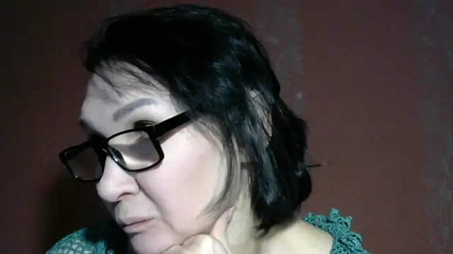 Snapshot of PrettyAndWild chatting on April 25, 2026, 2:25 pm PrettyAndWild online show from April 25, 2026, 2:25 pm