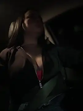 Snapshot of GeorginaJones chatting on March 16, 2025, 1:49 am GeorginaJones online show from March 16, 2025, 1:49 am