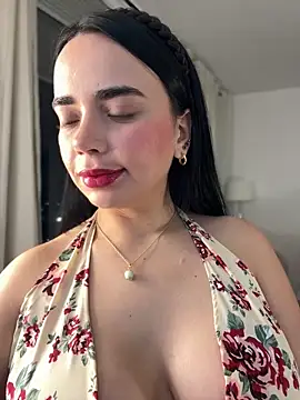 Snapshot of GeorginaJones chatting on October 10, 2025, 11:15 pm GeorginaJones online show from October 10, 2025, 11:15 pm