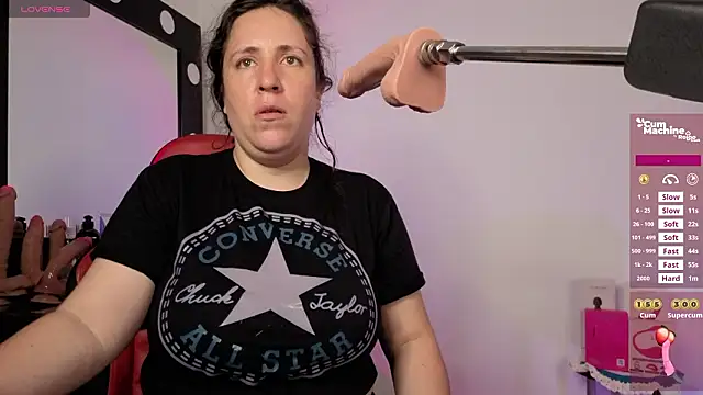 valery adams1 online show from March 1, 2026, 4:58 am