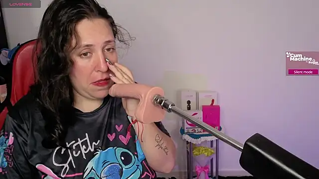 Snapshot of valery_adams1 chatting on March 7, 2026, 4:53 am valery adams1 online show from March 7, 2026, 4:53 am