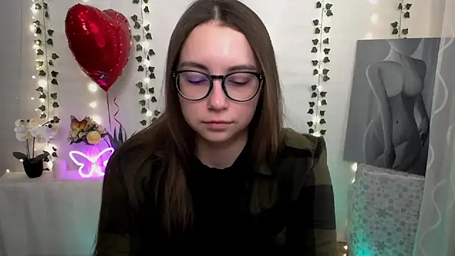 SweetPrincess  online show from February 11, 2025, 6:40 am