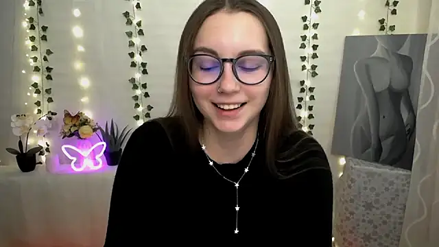 SweetPrincess  online show from March 13, 2025, 6:16 am