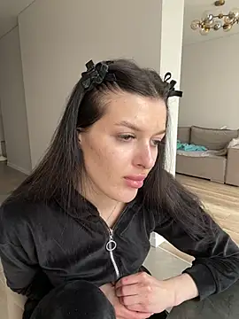 Snapshot of little_belucci chatting on May 29, 2026, 12:14 pm little belucci online show from May 29, 2026, 12:14 pm