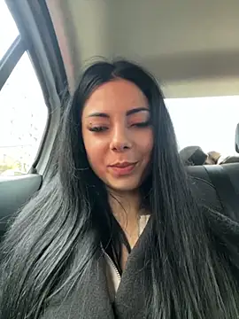 Snapshot of ArianaTurner chatting on November 15, 2025, 2:13 pm ArianaTurner online show from November 15, 2025, 2:13 pm