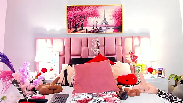 Snapshot of Anaa_Bellaa chatting on January 16, 2026, 12:31 pm Anaa Bellaa online show from January 16, 2026, 12:31 pm