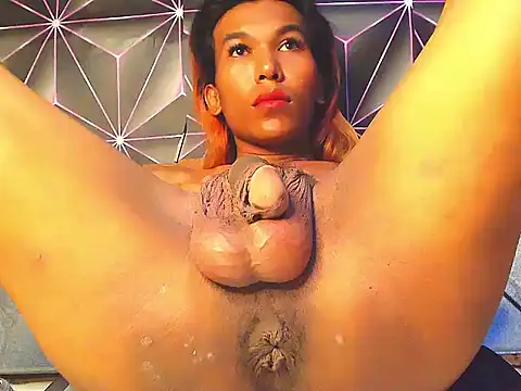 DirtyJudi online show from June 4, 2026, 11:27 am