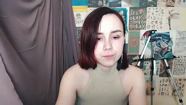 Snapshot of VeryVeryVeryShy_ chatting on January 10, 2025, 6:31 am VeryVeryVeryShy  online show from January 10, 2025, 6:31 am
