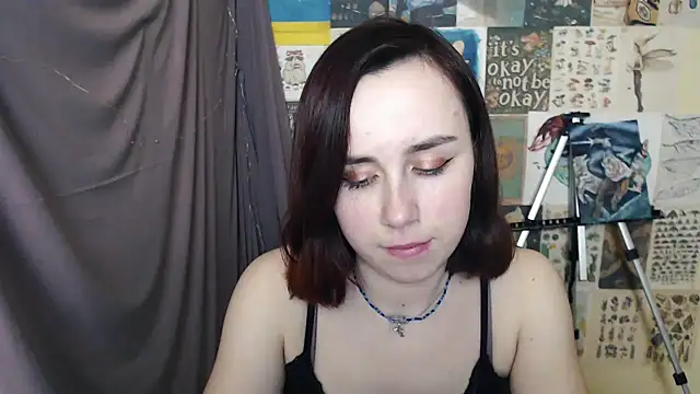 Snapshot of VeryVeryVeryShy_ chatting on January 15, 2025, 9:35 am VeryVeryVeryShy  online show from January 15, 2025, 9:35 am