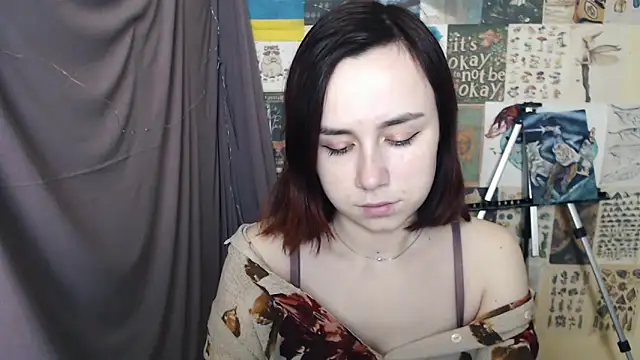 Snapshot of VeryVeryVeryShy_ chatting on January 19, 2025, 6:42 am VeryVeryVeryShy  online show from January 19, 2025, 6:42 am