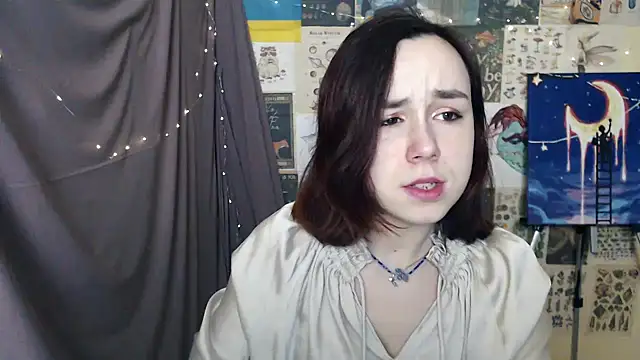 Snapshot of VeryVeryVeryShy_ chatting on February 9, 2025, 6:54 am VeryVeryVeryShy  online show from February 9, 2025, 6:54 am