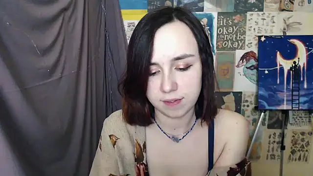 Snapshot of VeryVeryVeryShy_ chatting on February 9, 2025, 1:35 pm VeryVeryVeryShy  online show from February 9, 2025, 1:35 pm