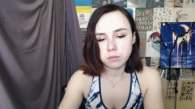 Snapshot of VeryVeryVeryShy_ chatting on February 22, 2025, 6:28 am VeryVeryVeryShy  online show from February 22, 2025, 6:28 am