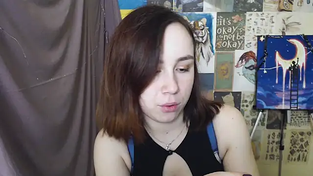 Snapshot of VeryVeryVeryShy_ chatting on March 13, 2025, 6:48 am VeryVeryVeryShy  online show from March 13, 2025, 6:48 am
