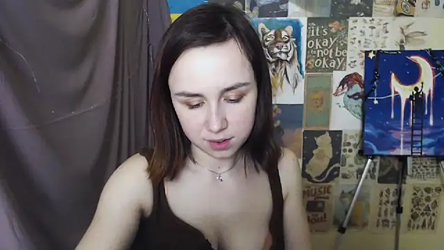 Snapshot of VeryVeryVeryShy_ chatting on March 14, 2025, 9:57 am VeryVeryVeryShy  online show from March 14, 2025, 9:57 am
