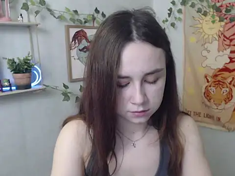 VeryVeryVeryShy  online show from April 3, 2026, 5:38 am