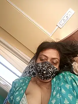 Snapshot of love_suman chatting on January 17, 2026, 7:46 am love suman online show from January 17, 2026, 7:46 am