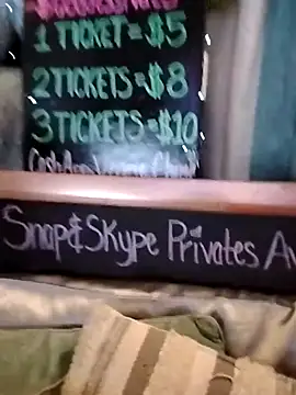 Snapshot of goddessnathalie1 chatting on January 22, 2025, 2:04 am goddessnathalie1 online show from January 22, 2025, 2:04 am