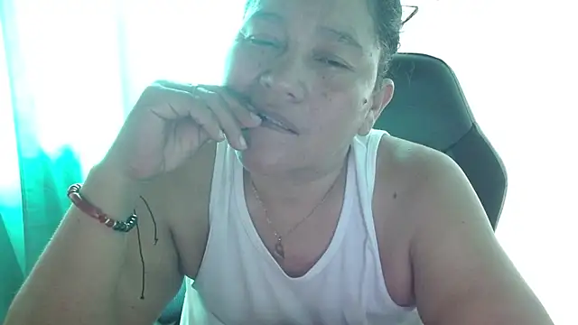 katia mature online show from March 3, 2025, 8:32 pm