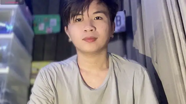 Sexy Handsome Drex online show from April 10, 2026, 2:11 pm