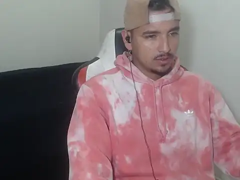 kylian 07 online show from April 18, 2026, 4:05 am