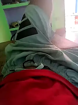 Snapshot of Cophjkzn6799 chatting on September 10, 2025, 3:28 am Cophjkzn6799 online show from September 10, 2025, 3:28 am