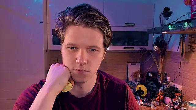 Breston Sweet online show from January 27, 2025, 9:00 pm