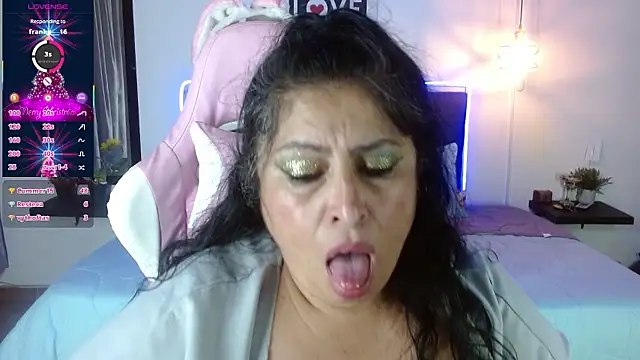 Keyla01  online show from January 11, 2026, 8:30 am