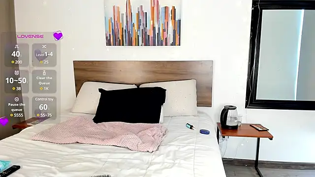 Snapshot of Ginebraa_Saenz chatting on December 3, 2024, 2:16 pm Ginebraa Saenz online show from December 3, 2024, 2:16 pm