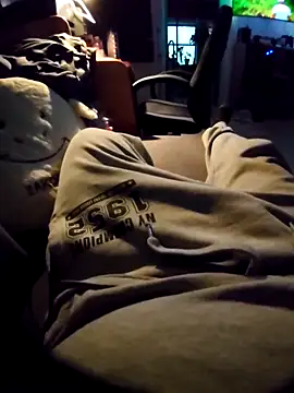 Snapshot of anonymus9006 chatting on March 11, 2025, 4:40 pm anonymus9006 online show from March 11, 2025, 4:40 pm