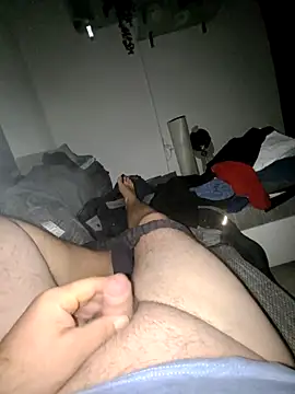 Paul10112 online show from November 10, 2025, 10:31 pm