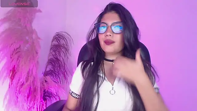 liz bedoutxx online show from October 9, 2025, 12:19 am