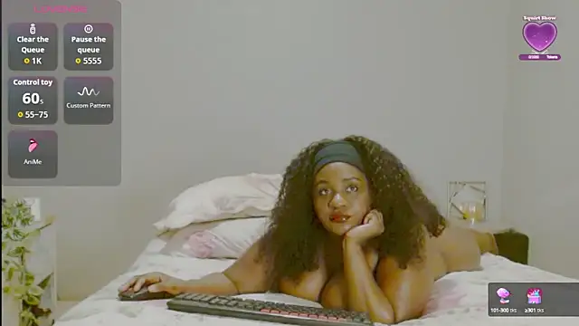 Darkvelvet01 online show from October 14, 2025, 1:28 am