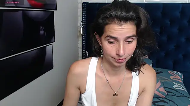 Eva-Williams online show from February 7, 2025, 7:17 pm