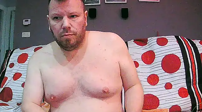 txan9876 online show from February 12, 2025, 4:33 pm