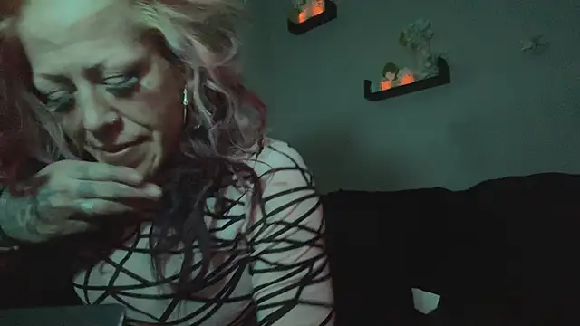 Snapshot of Loddi_XxX chatting on February 23, 2025, 10:49 am Loddi XxX online show from February 23, 2025, 10:49 am