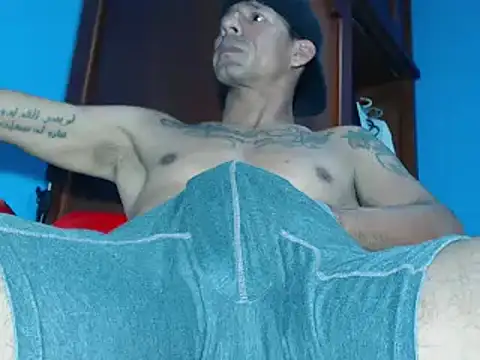 Snapshot of couplepregnantdick20 chatting on December 22, 2024, 7:42 pm couplepregnantdick20 online show from December 22, 2024, 7:42 pm