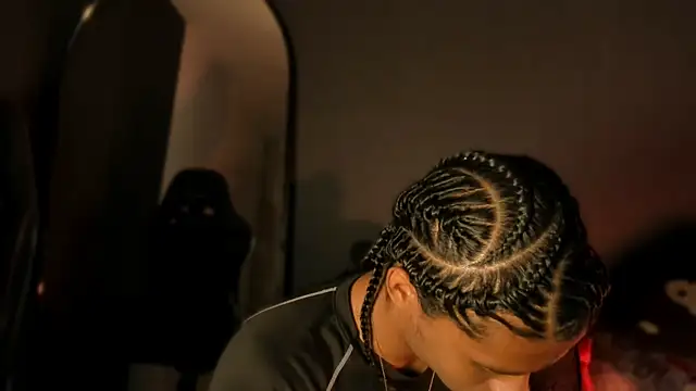 Snapshot of Lucas_eevans chatting on February 10, 2026, 1:10 am Lucas eevans online show from February 10, 2026, 1:10 am