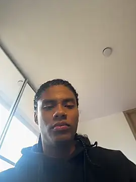 Snapshot of Lucas_eevans chatting on February 16, 2026, 1:40 pm Lucas eevans online show from February 16, 2026, 1:40 pm