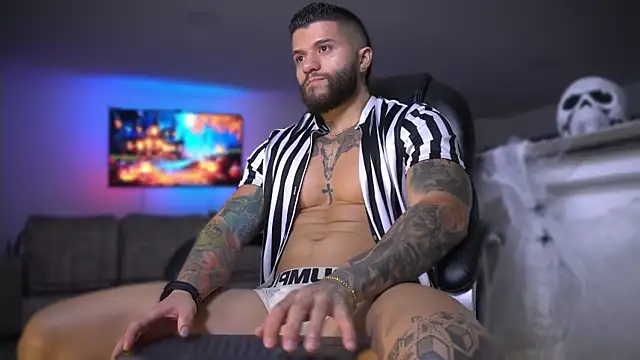 Frank Farrell online show from October 26, 2025, 3:23 am