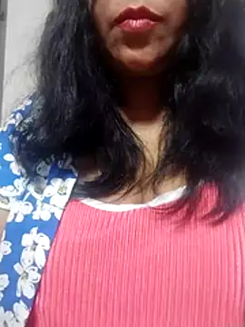 Snapshot of tharu_sweet chatting on March 6, 2026, 5:31 pm tharu sweet online show from March 6, 2026, 5:31 pm