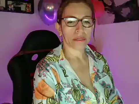 Chayla Ruiz online show from February 27, 2025, 1:17 pm