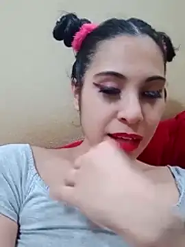 Snapshot of molymeneses chatting on December 29, 2024, 6:45 am molymeneses online show from December 29, 2024, 6:45 am