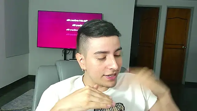 Jhoan saenz online show from October 21, 2025, 11:16 pm