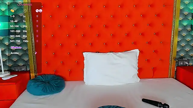 VallerieJones online show from April 16, 2026, 8:53 pm