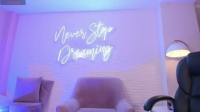 JadeEvansX online show from January 23, 2025, 11:58 pm