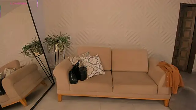 Snapshot of KateSunder chatting on June 2, 2026, 12:29 pm KateSunder online show from June 2, 2026, 12:29 pm