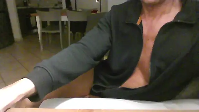 franz001970 online show from March 2, 2025, 8:50 pm